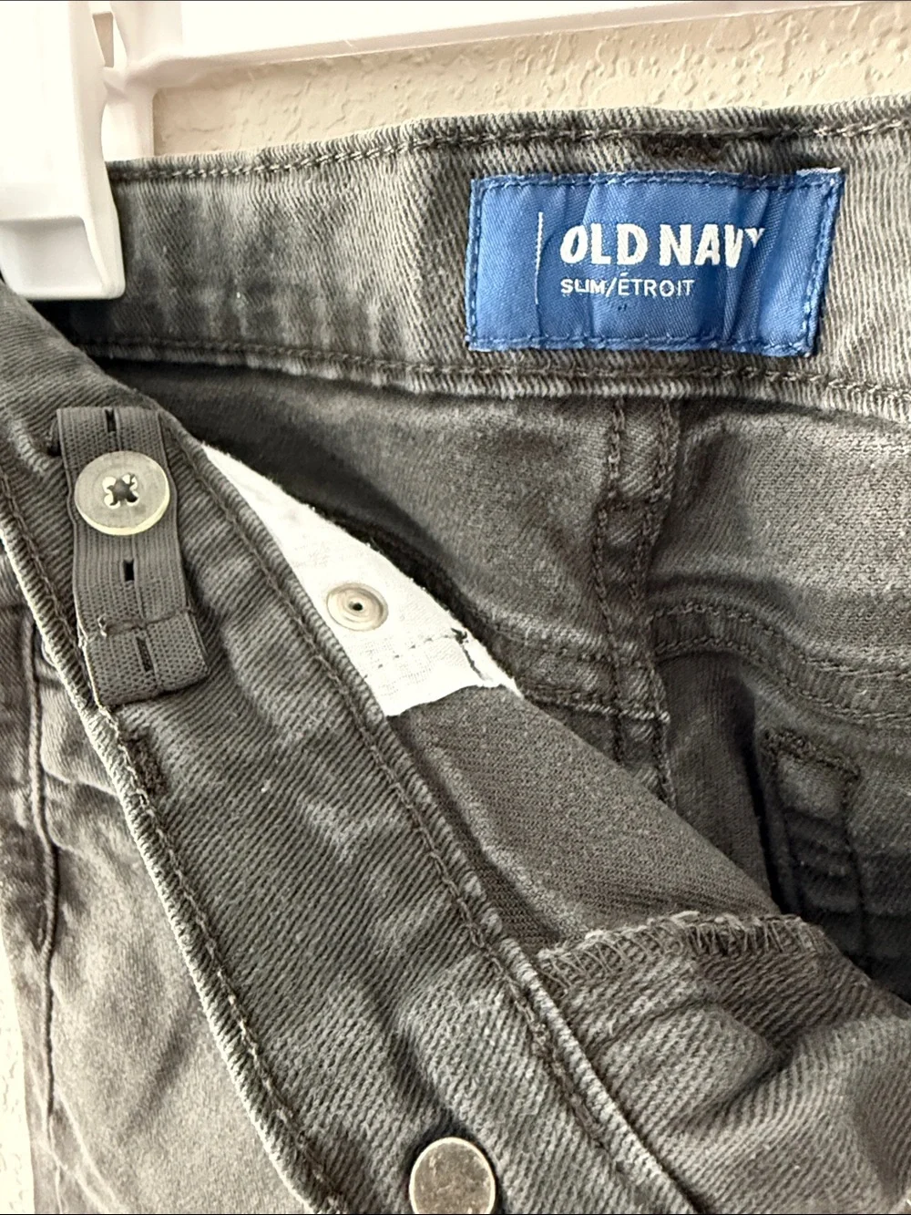 Old Navy Kids Gray Straight-Leg Jeans